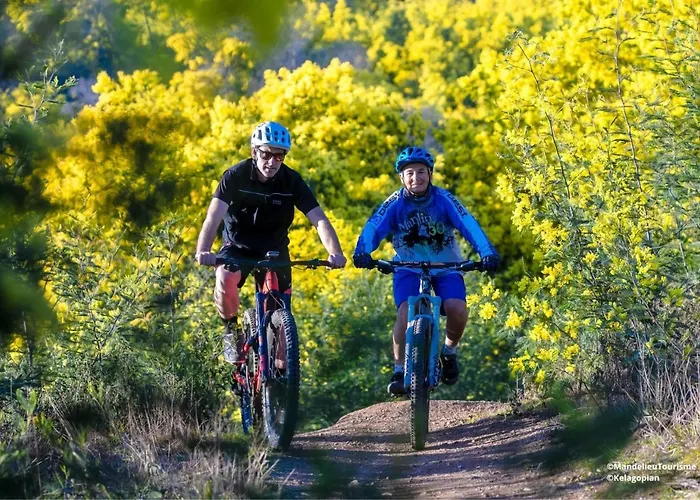 Maisonnette Au Calme Et Proche ماندوليو لا نابول